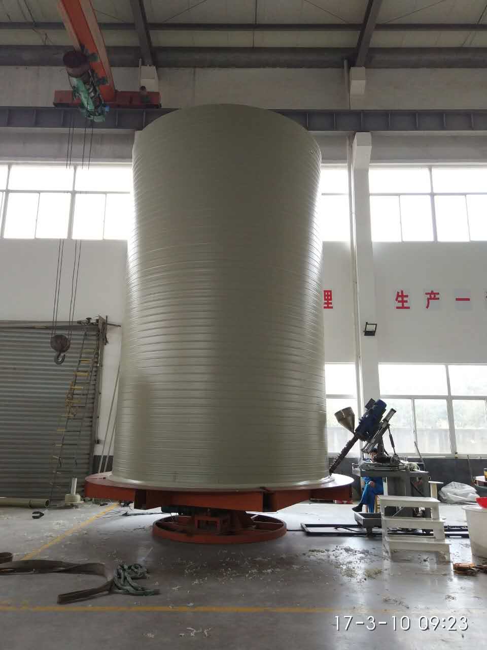 Krah helically wound tanks HDPE spiral wound tank bottom welding machine in operation